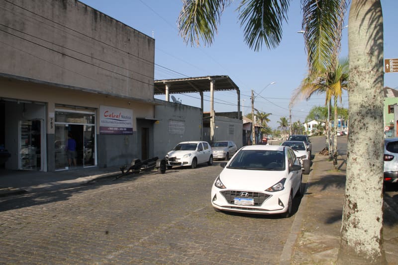 Loja – Escola Cabral Náutica